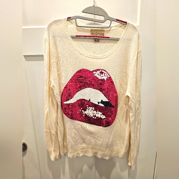 Wildfox White Label Lips Sequin Sweater Women’s Small Cream Pink Angora Blend - Picture 1 of 7